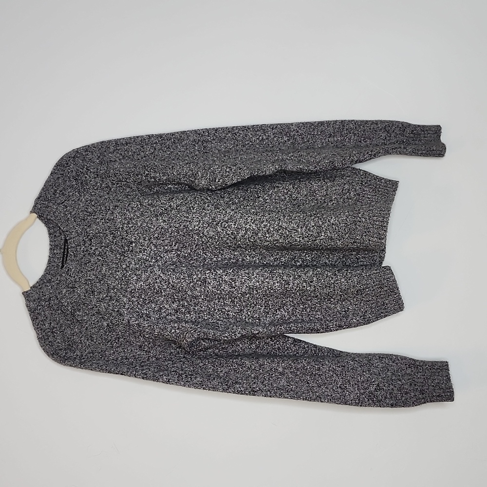 Size small Banana Republic, Gray heathered sweater.